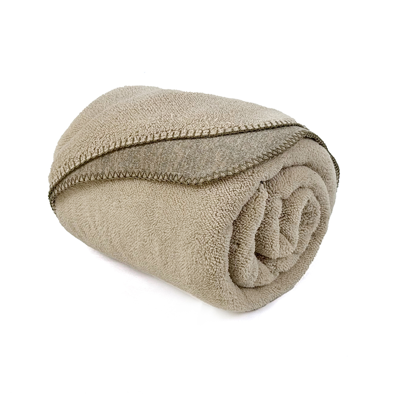 Factory provides Super Soft Mink Throw Plain Fuzzy Custom LOGO Name Fleece Flannel Luxury Sherpa Blanket For Bed