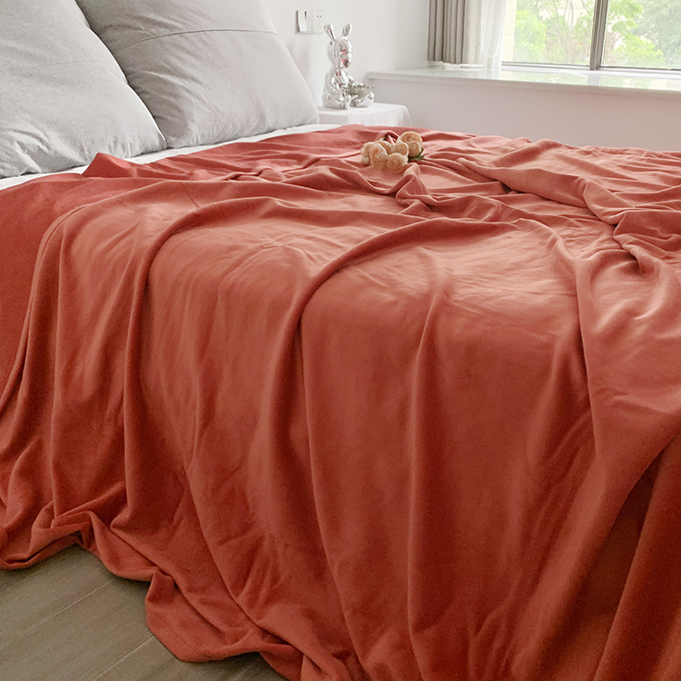 Custom Fluffy Soft Anti-shedding Flamand Beige Big One Fleece Blanket Big Size Oversized Big Blanket For Winter